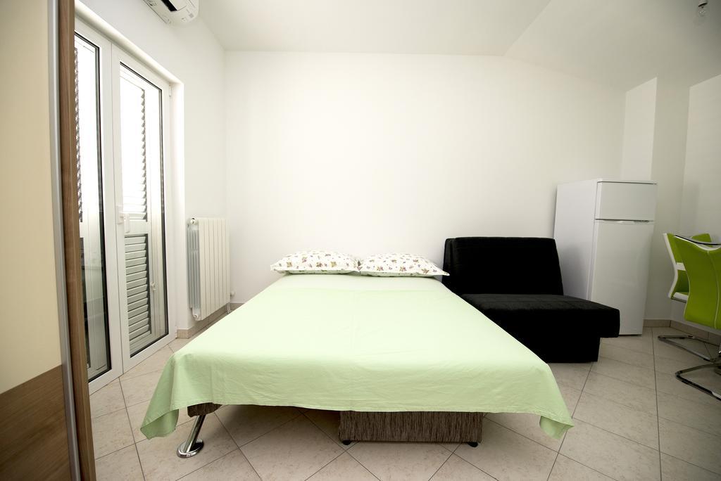 Studio Apartment Tesija Split Zewnętrze zdjęcie