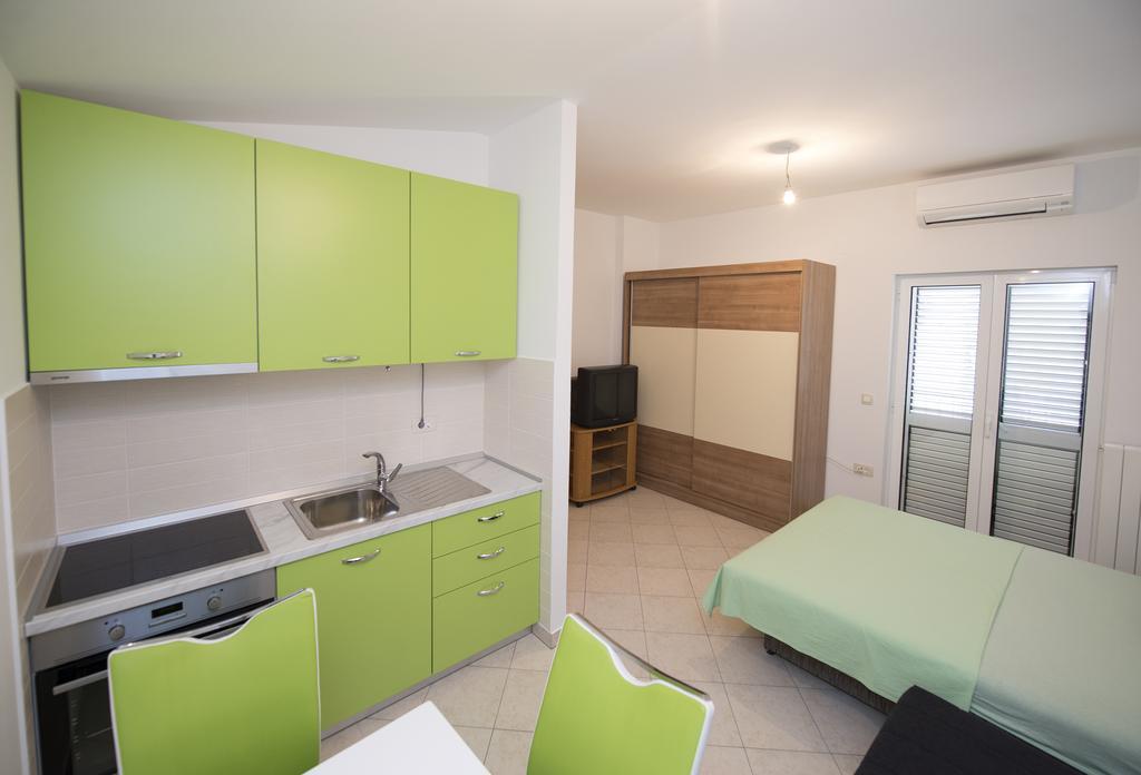 Studio Apartment Tesija Split Zewnętrze zdjęcie